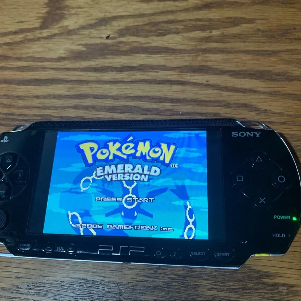 PSP 1000 fat model 128gb With Games